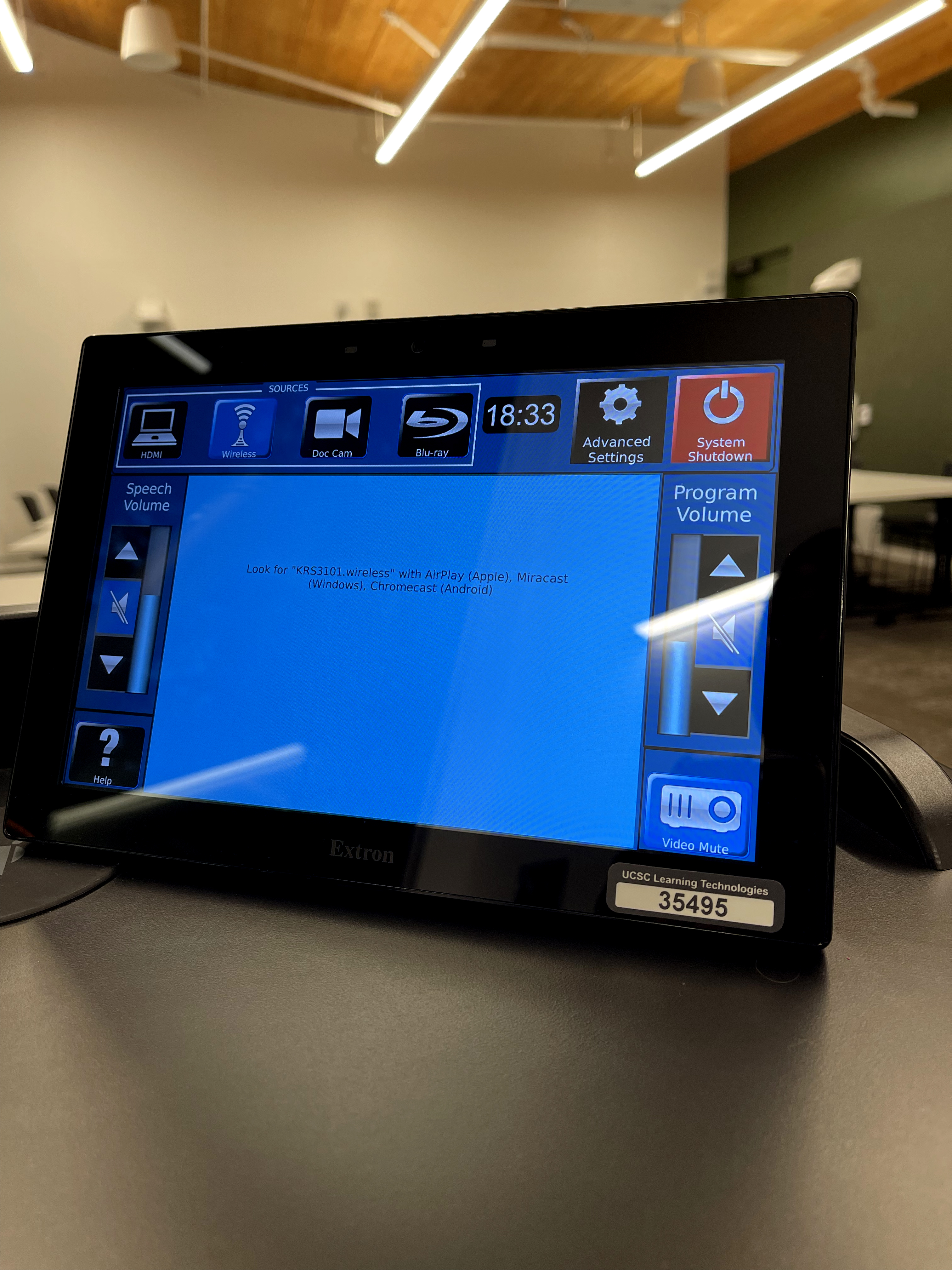 Image of the Instructor's view of the touch panel in Kresge 3301