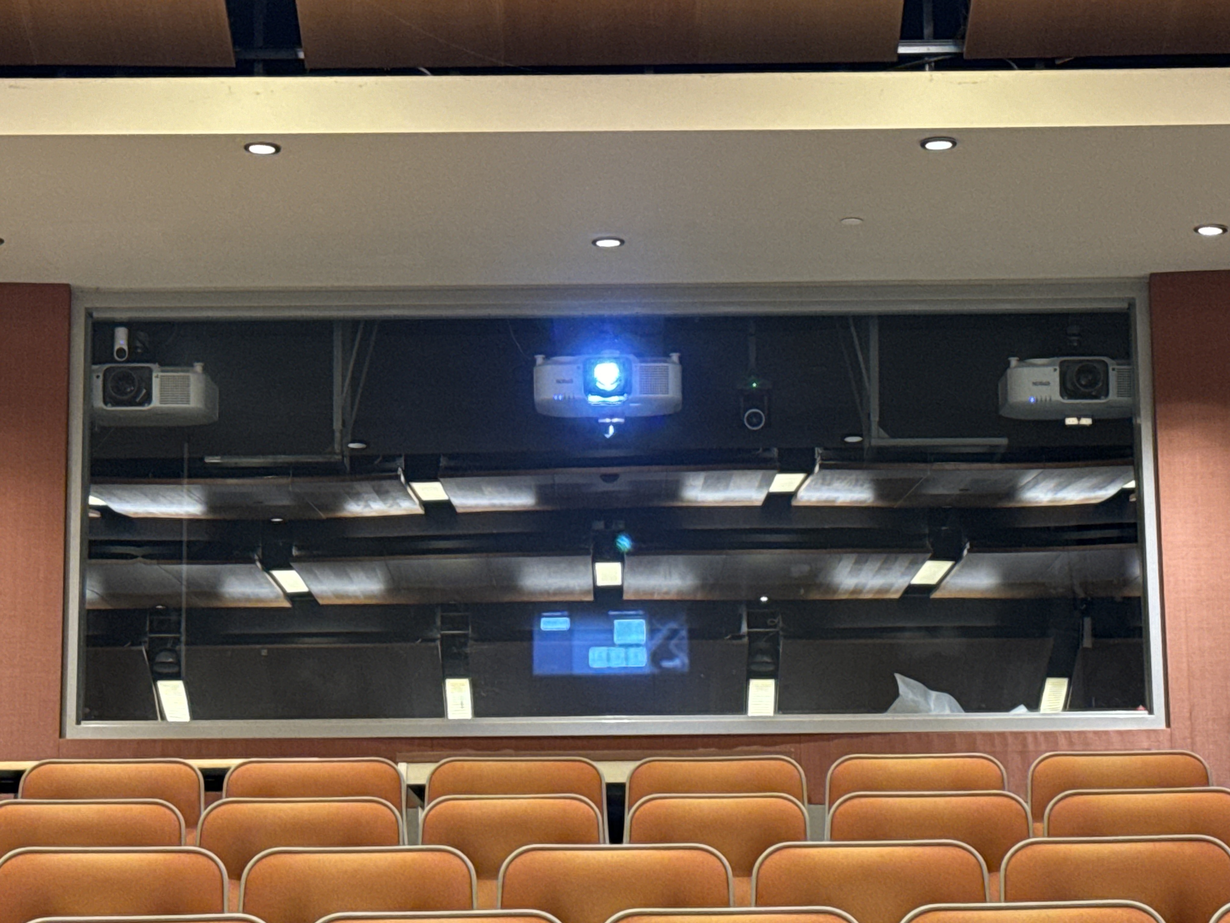 Baskin Engineering Auditorium 101 view of Projectors in single projection mode 